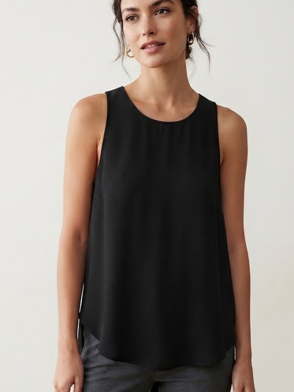 Aritzia Wilfred Black Sleeveless Women's Blouse Classic Tank Top Shirt large